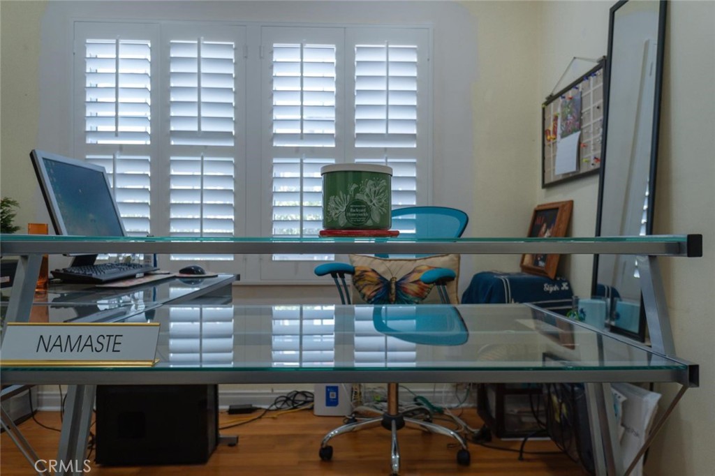 Los Angeles, California, 90008, United States, 3 Bedrooms Bedrooms, ,3 BathroomsBathrooms,Residential,For Sale,1984271