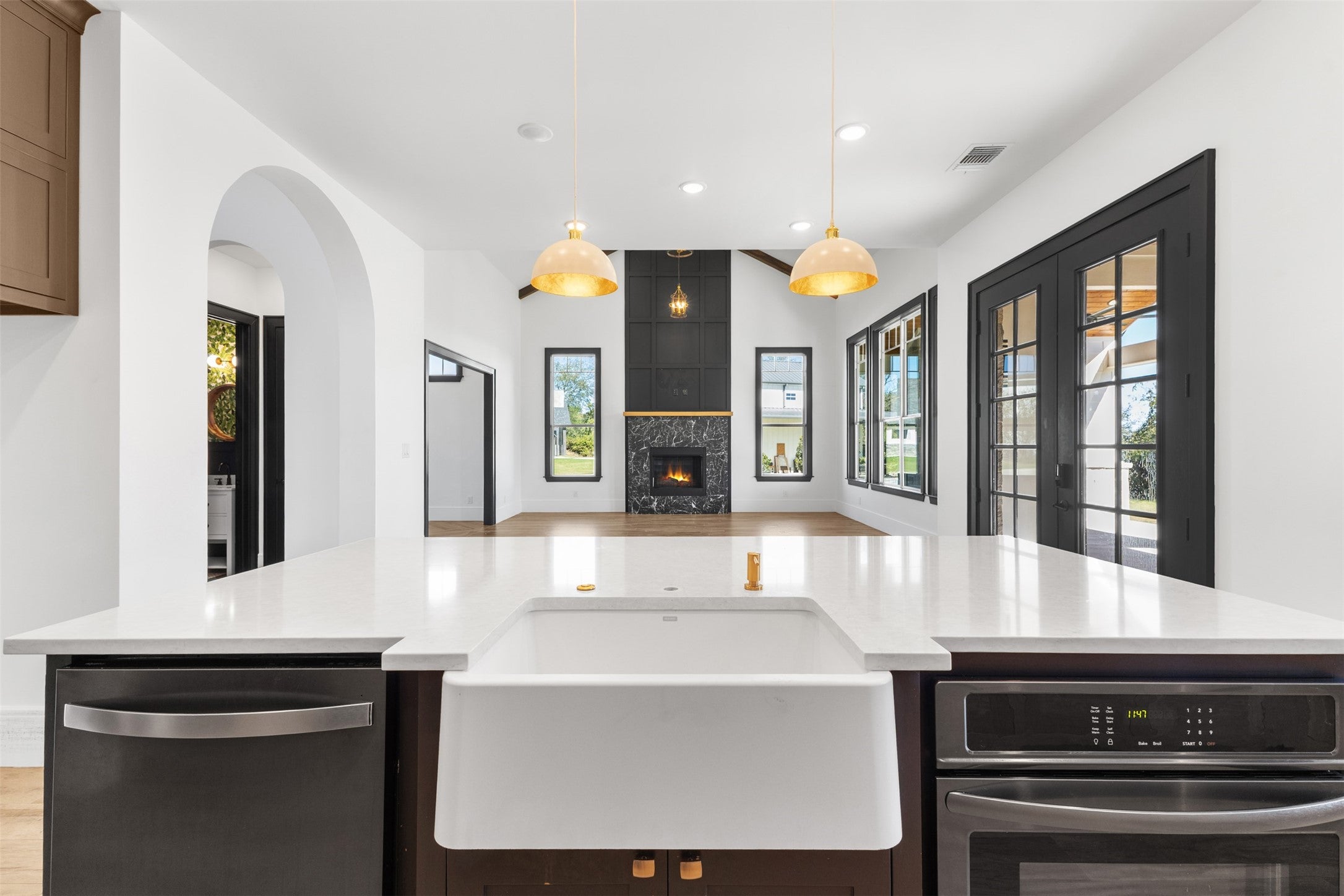 Sulphur Springs, Texas, 75482, United States, 4 Bedrooms Bedrooms, ,4 BathroomsBathrooms,Residential,For Sale,1990973