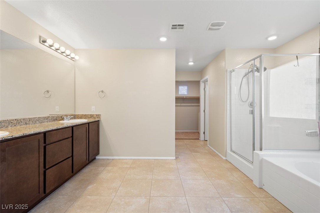 North Las Vegas, Nevada, 89031, United States, 5 Bedrooms Bedrooms, ,2 BathroomsBathrooms,Residential,For Sale,1983767