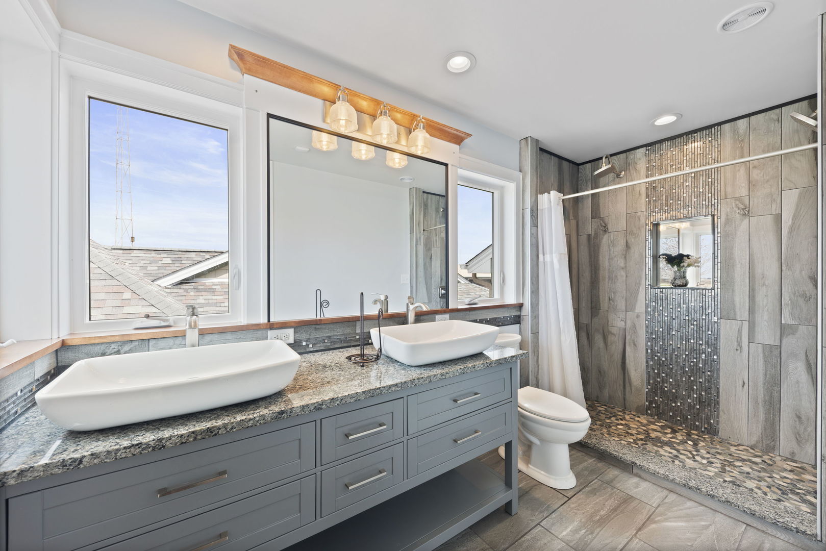 Bourbonnais, Illinois, 60914, United States, 3 Bedrooms Bedrooms, ,4 BathroomsBathrooms,Residential,For Sale,1960928