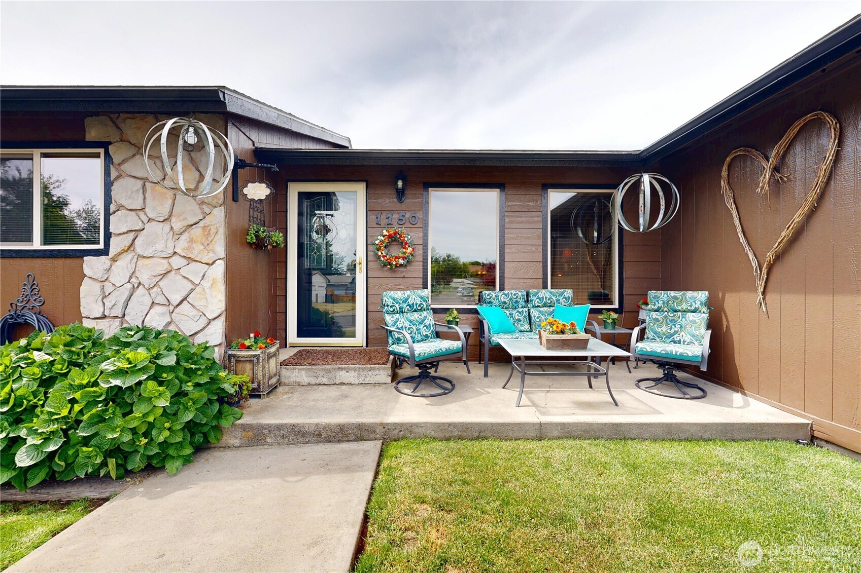 Walla Walla, Washington, 99362, United States, 3 Bedrooms Bedrooms, ,2 BathroomsBathrooms,Residential,For Sale,1934674