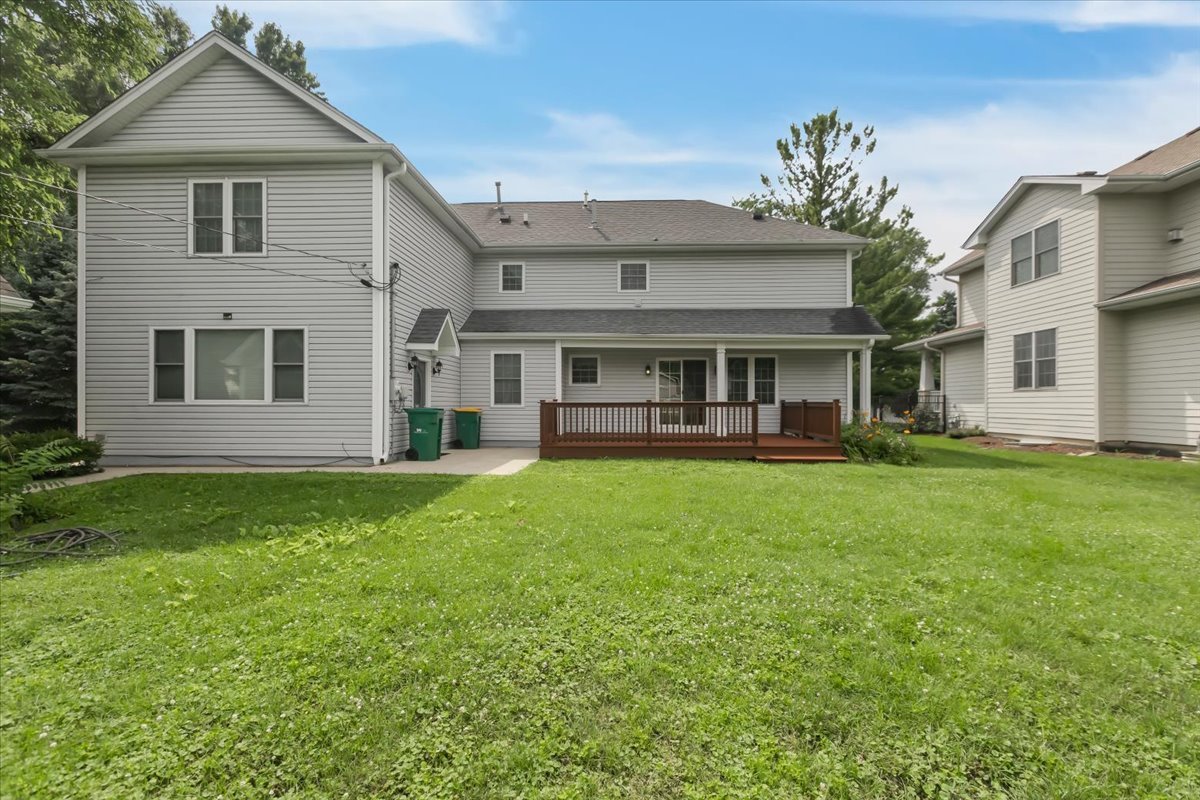 Lombard, Illinois, 60148, United States, 4 Bedrooms Bedrooms, ,4 BathroomsBathrooms,Residential,For Sale,1900568