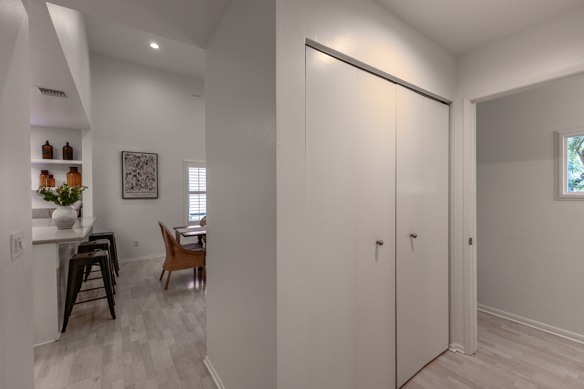  2348 Ewing Street - 物件實景