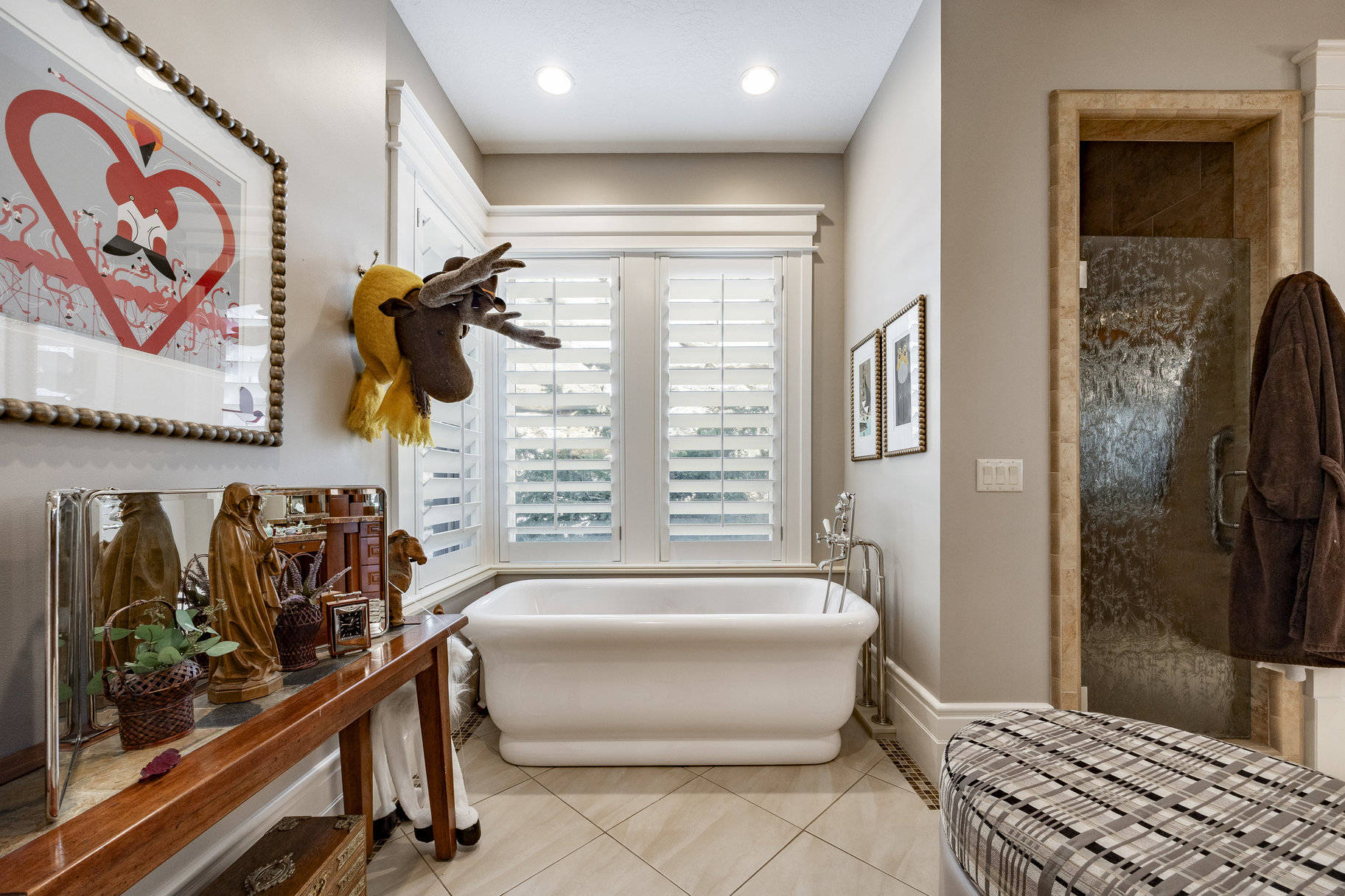  Timeless East Bench Craftsman Estate with Gated Entry, Expansive Light and Views - 物件實景