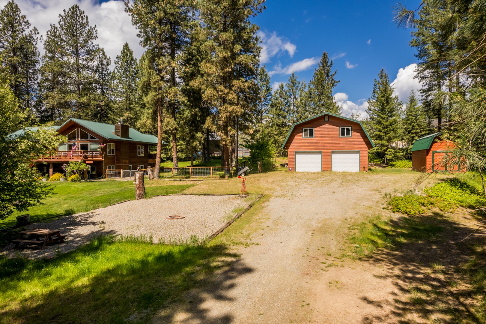 Moyie Springs, Idaho, 83845, United States, 4 Bedrooms Bedrooms, ,3 BathroomsBathrooms,Residential,For Sale,2033523