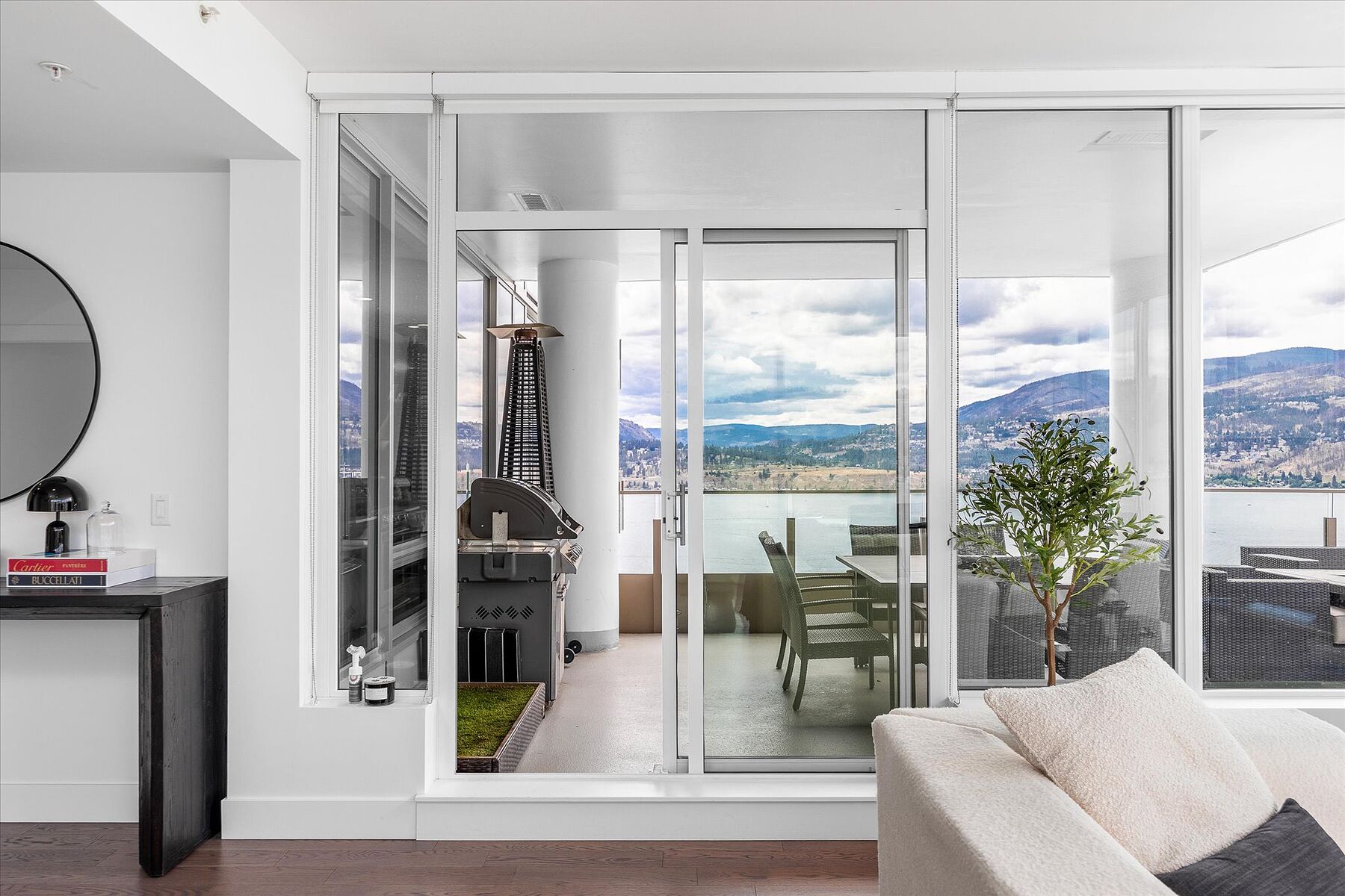  Luxury 26th Floor Residence - 物件實景