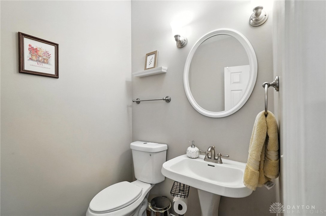 Dayton, Ohio, 45458, United States, 4 Bedrooms Bedrooms, ,4 BathroomsBathrooms,Residential,For Sale,1875068
