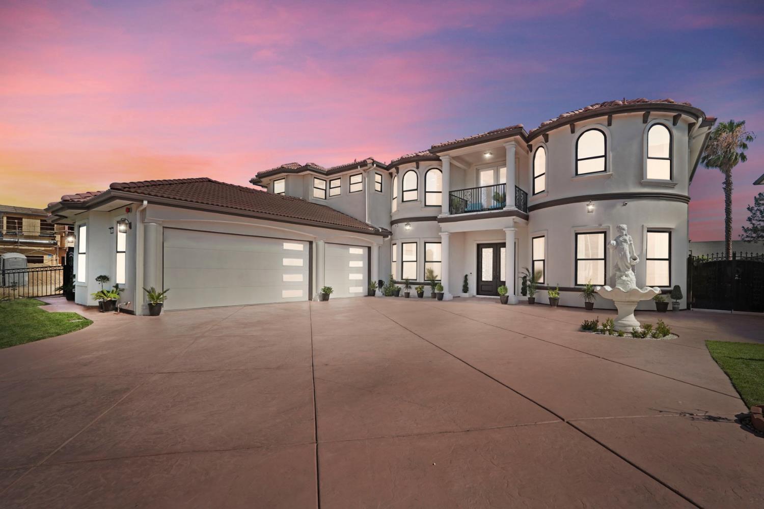 Lodi, California, 95242, United States, 5 Bedrooms Bedrooms, ,5 BathroomsBathrooms,Residential,For Sale,2012542