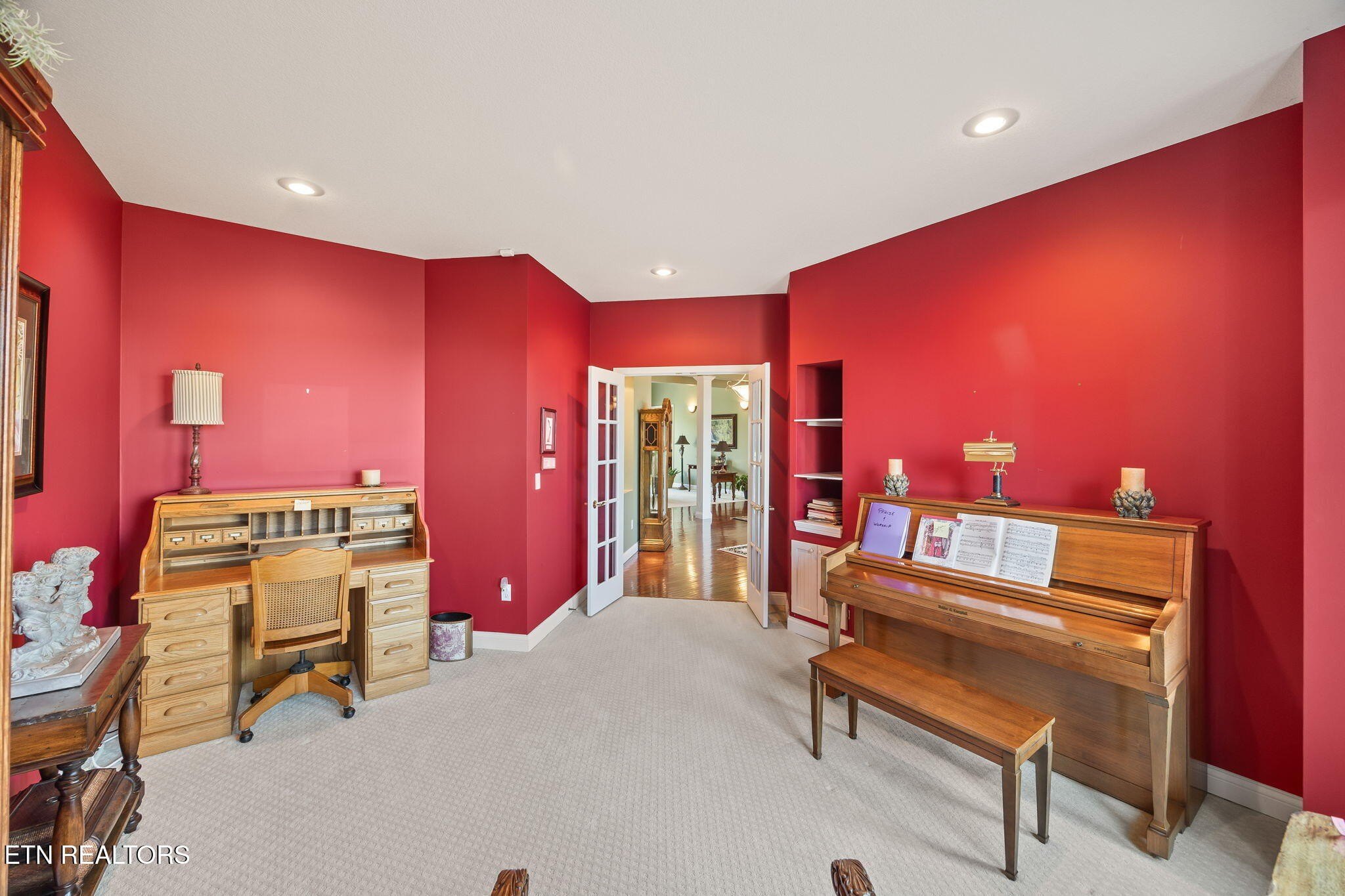 Deer Lodge, Tennessee, 37726, United States, 3 Bedrooms Bedrooms, ,4 BathroomsBathrooms,Residential,For Sale,1996492