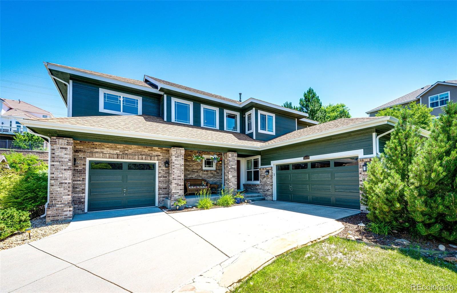 Aurora, Colorado, 80016, United States, 5 Bedrooms Bedrooms, ,3 BathroomsBathrooms,Residential,For Sale,1890934