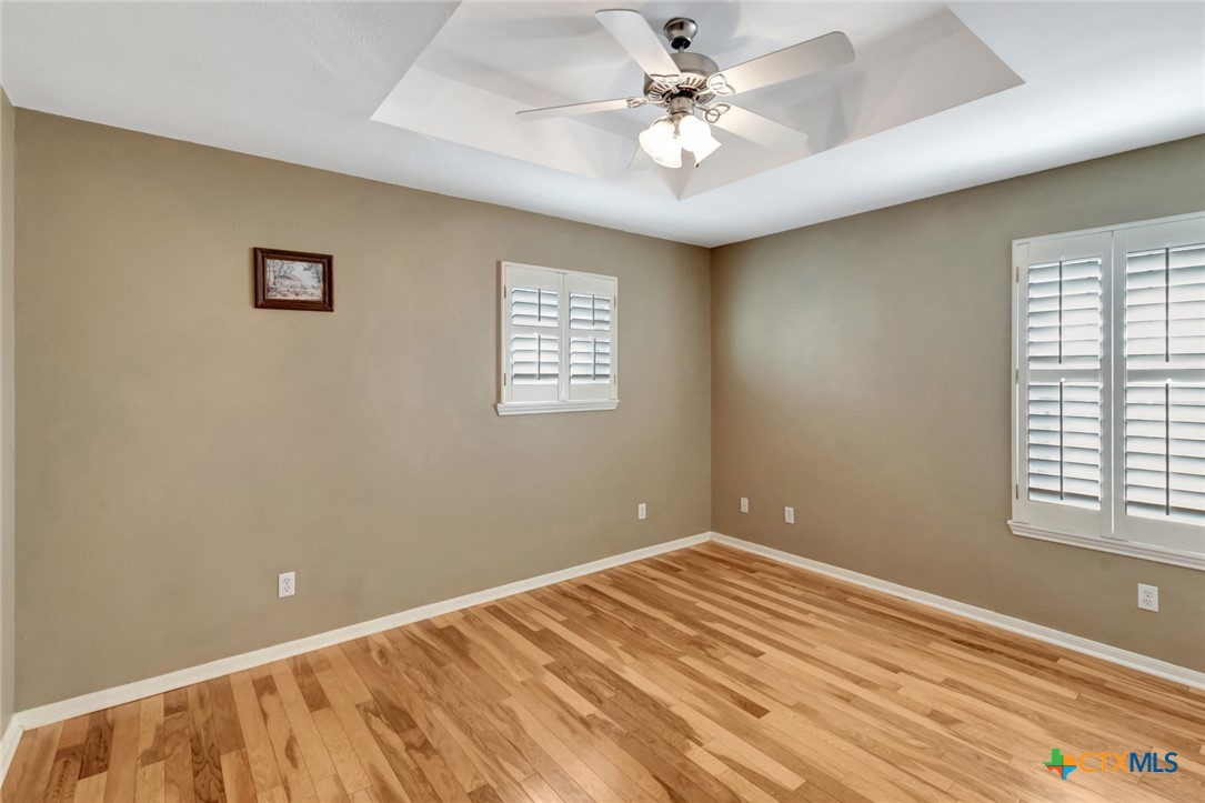 Victoria, Texas, 77904, United States, 3 Bedrooms Bedrooms, ,3 BathroomsBathrooms,Residential,For Sale,1989314