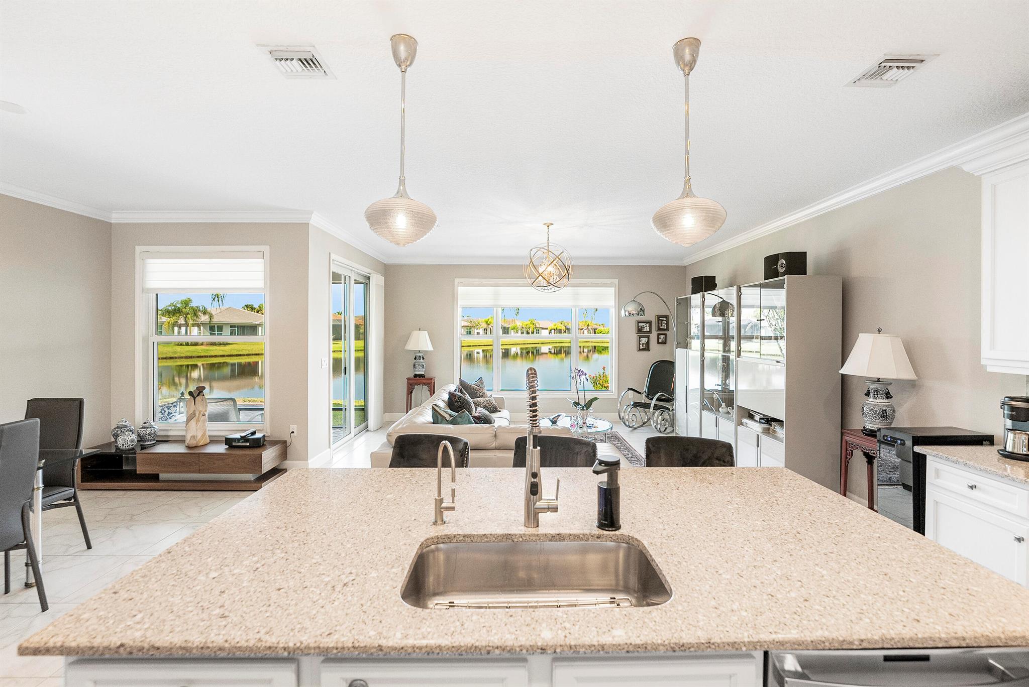 Port St Lucie, Florida, 34987, United States, 2 Bedrooms Bedrooms, ,2 BathroomsBathrooms,Residential,For Sale,1943609