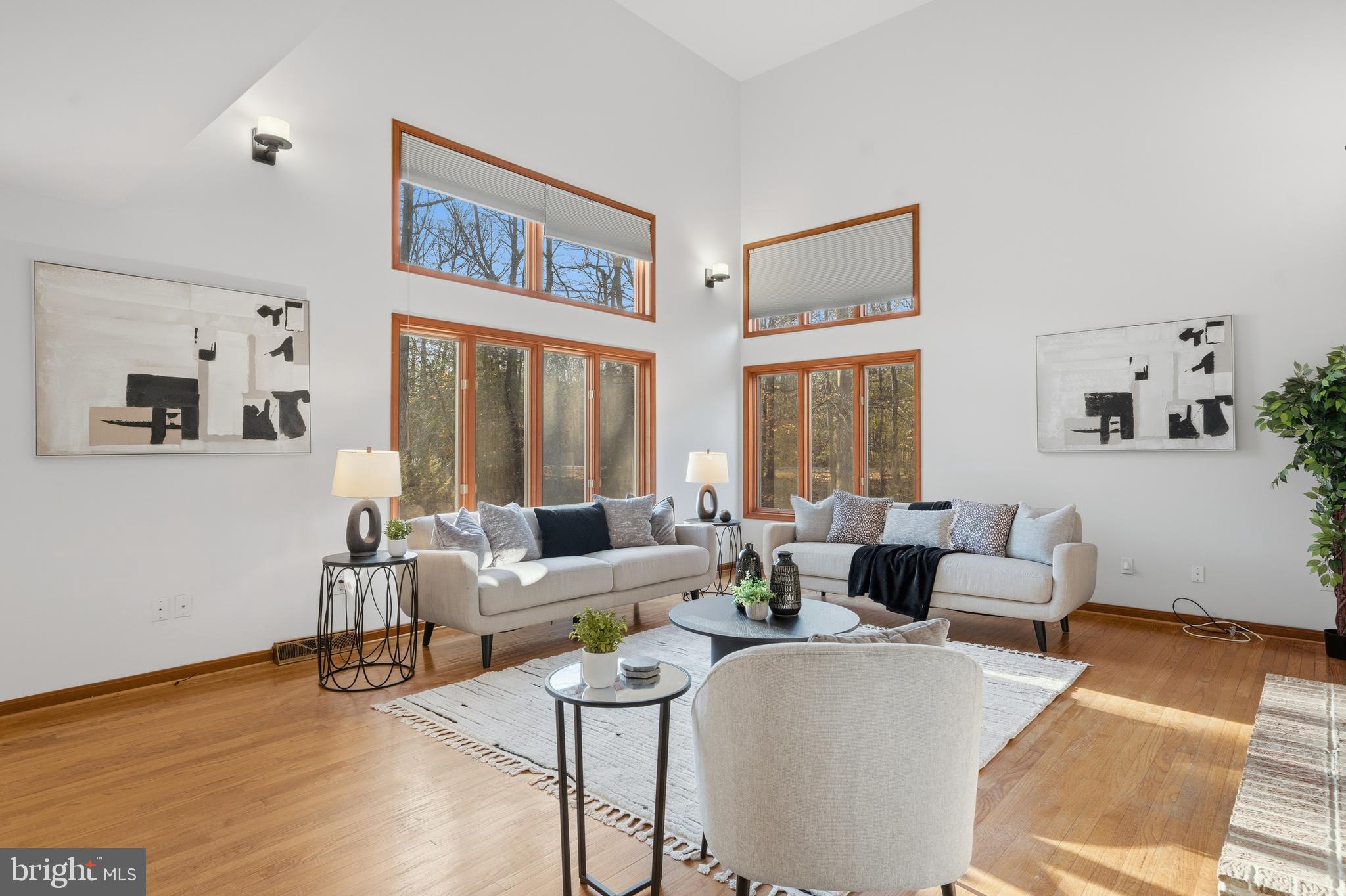 La Plata, Maryland, 20646, United States, 5 Bedrooms Bedrooms, ,4 BathroomsBathrooms,Residential,For Sale,1994243