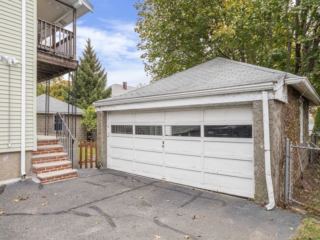 Belmont, Massachusetts, 02478, United States, 3 Bedrooms Bedrooms, ,1 BathroomBathrooms,Residential,For Sale,1988371