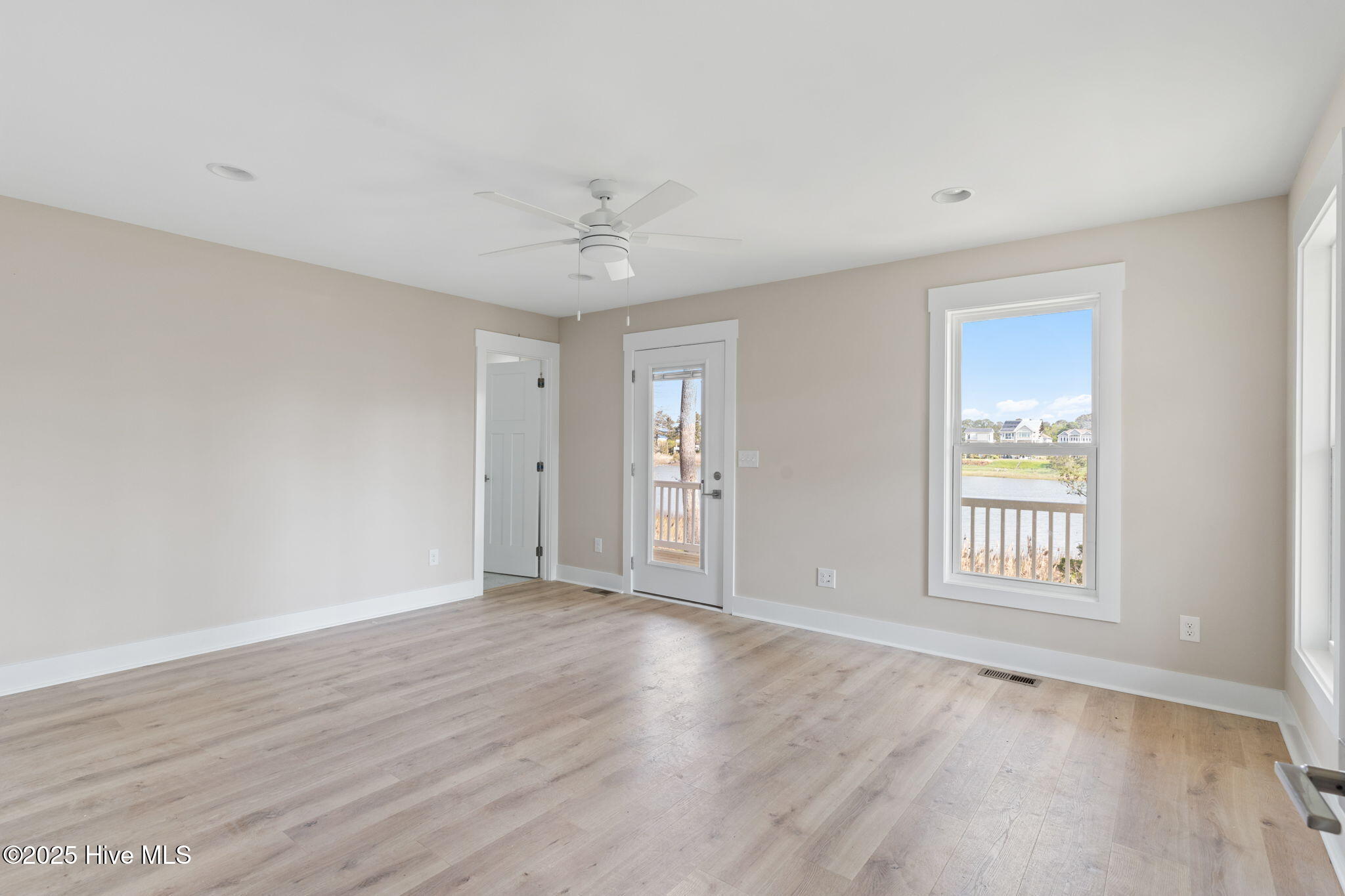 Oak Island, North Carolina, 28465, United States, 4 Bedrooms Bedrooms, ,4 BathroomsBathrooms,Residential,For Sale,1974257