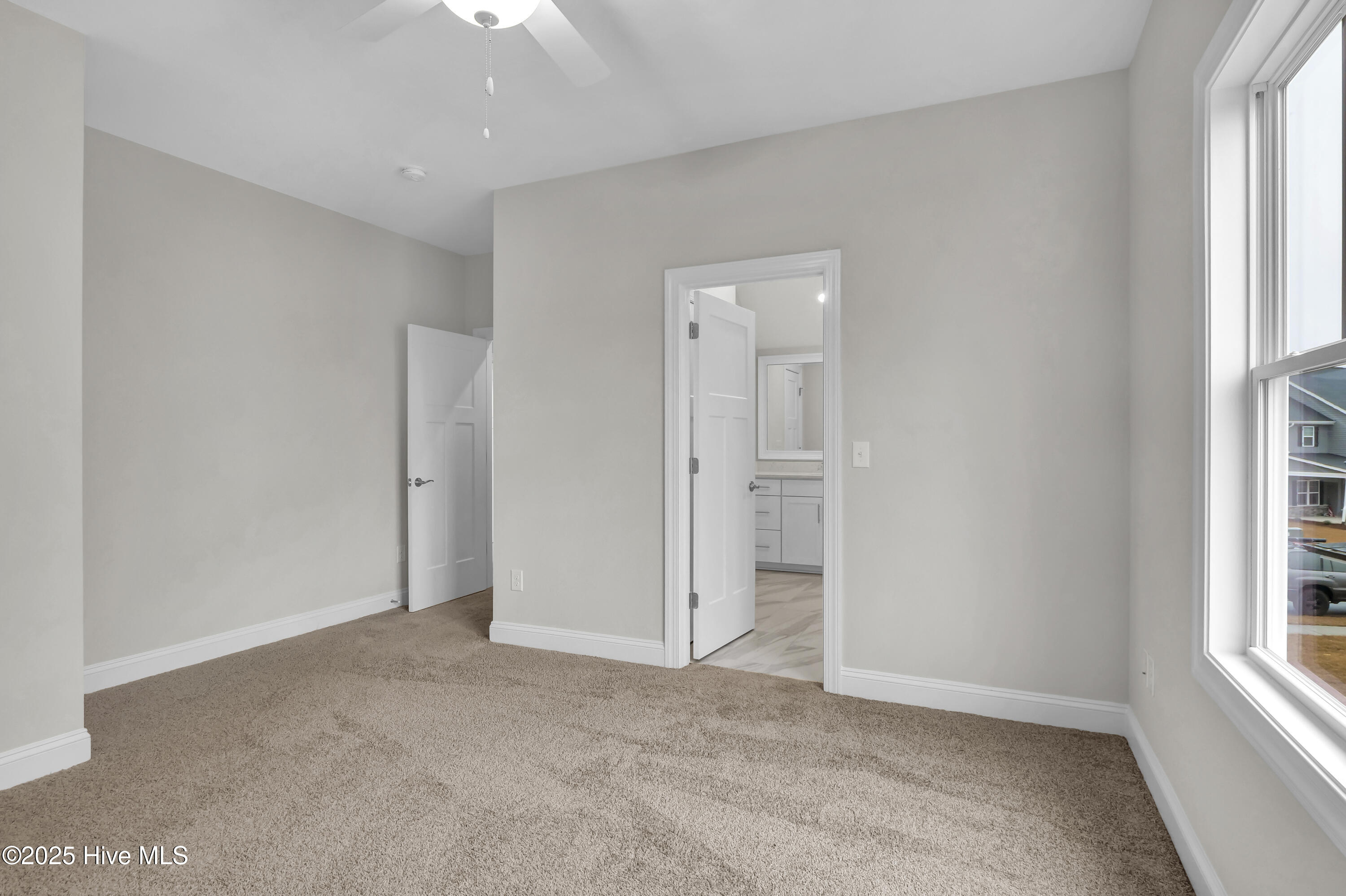 2806 Longleaf Pine Circle, Leland, North Carolina, 28451, United States, 4 Bedrooms Bedrooms, ,4 BathroomsBathrooms,Residential,For Sale,2806 Longleaf Pine Circle,1673597