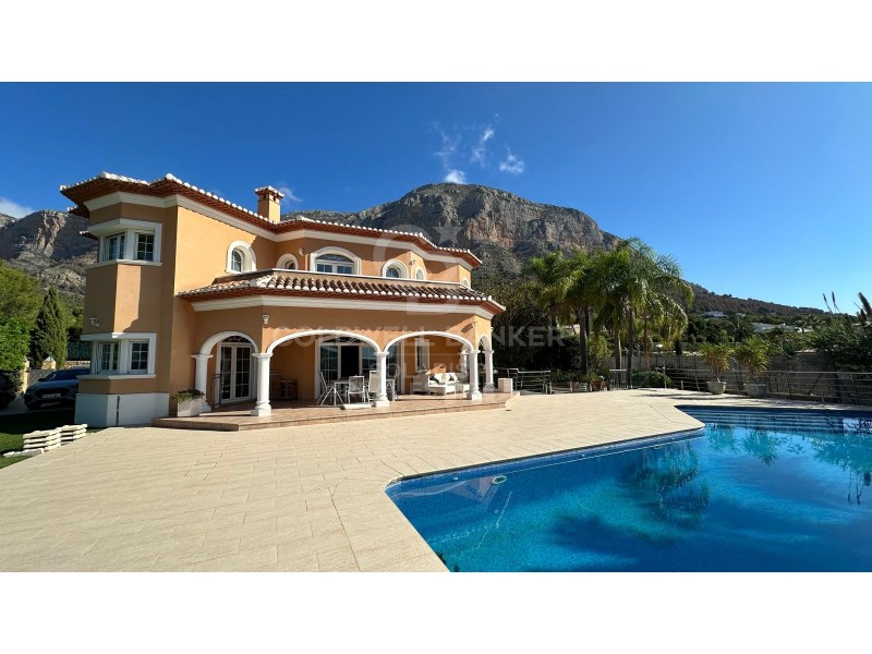 Alicante, J?vea / X?bia, Montg? - Ermita Alicante, Jávea / Xàbia, Comunidad Valenciana, ES, 4 Bedrooms Bedrooms, ,5 BathroomsBathrooms,Residential,For Sale,Alicante, J?vea / X?bia, Montg? - Ermita Alicante,1449144