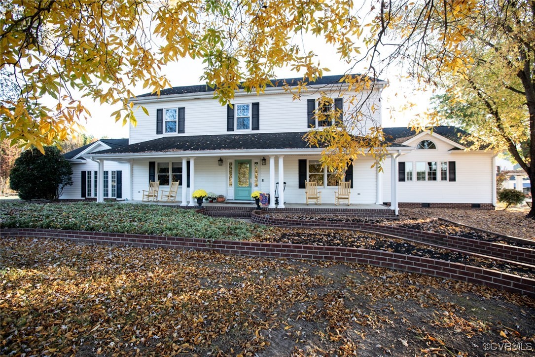 Crewe, Virginia, 23930, United States, 5 Bedrooms Bedrooms, ,4 BathroomsBathrooms,Residential,For Sale,1887087
