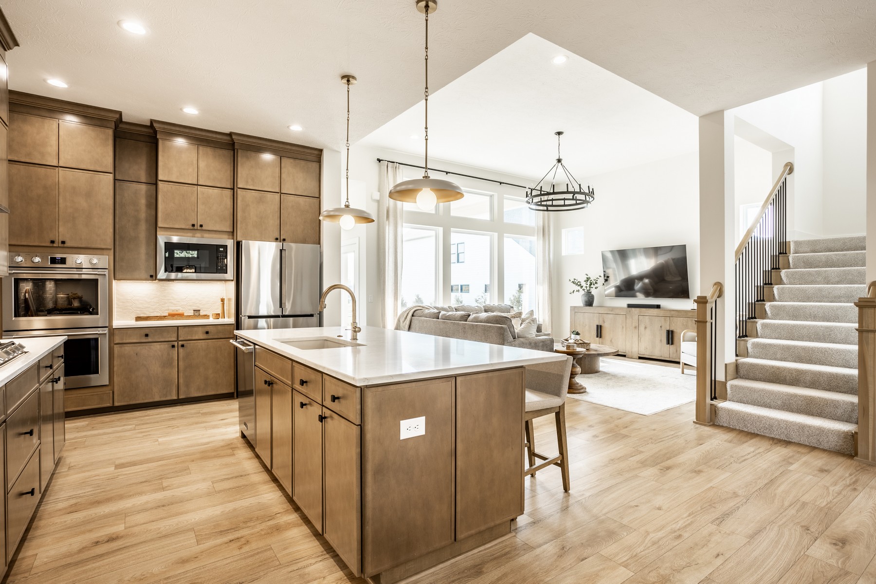  Beautifully Designed 5 Bedroom Home in Desirable Westfield Neighborhood - 物件實景