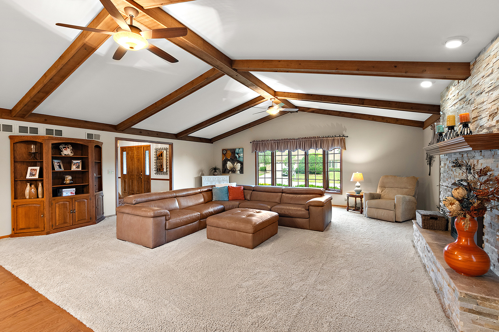 Orland Park, Illinois, 60462, United States, 4 Bedrooms Bedrooms, ,3 BathroomsBathrooms,Residential,For Sale,1865002