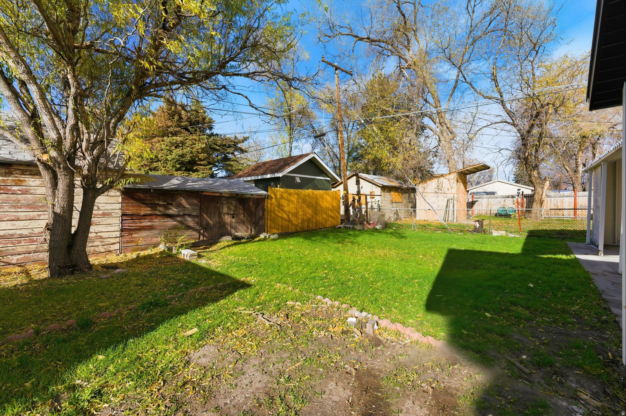 South Salt Lake, Utah, 84115, United States, 3 Bedrooms Bedrooms, ,2 BathroomsBathrooms,Residential,For Sale,2003272