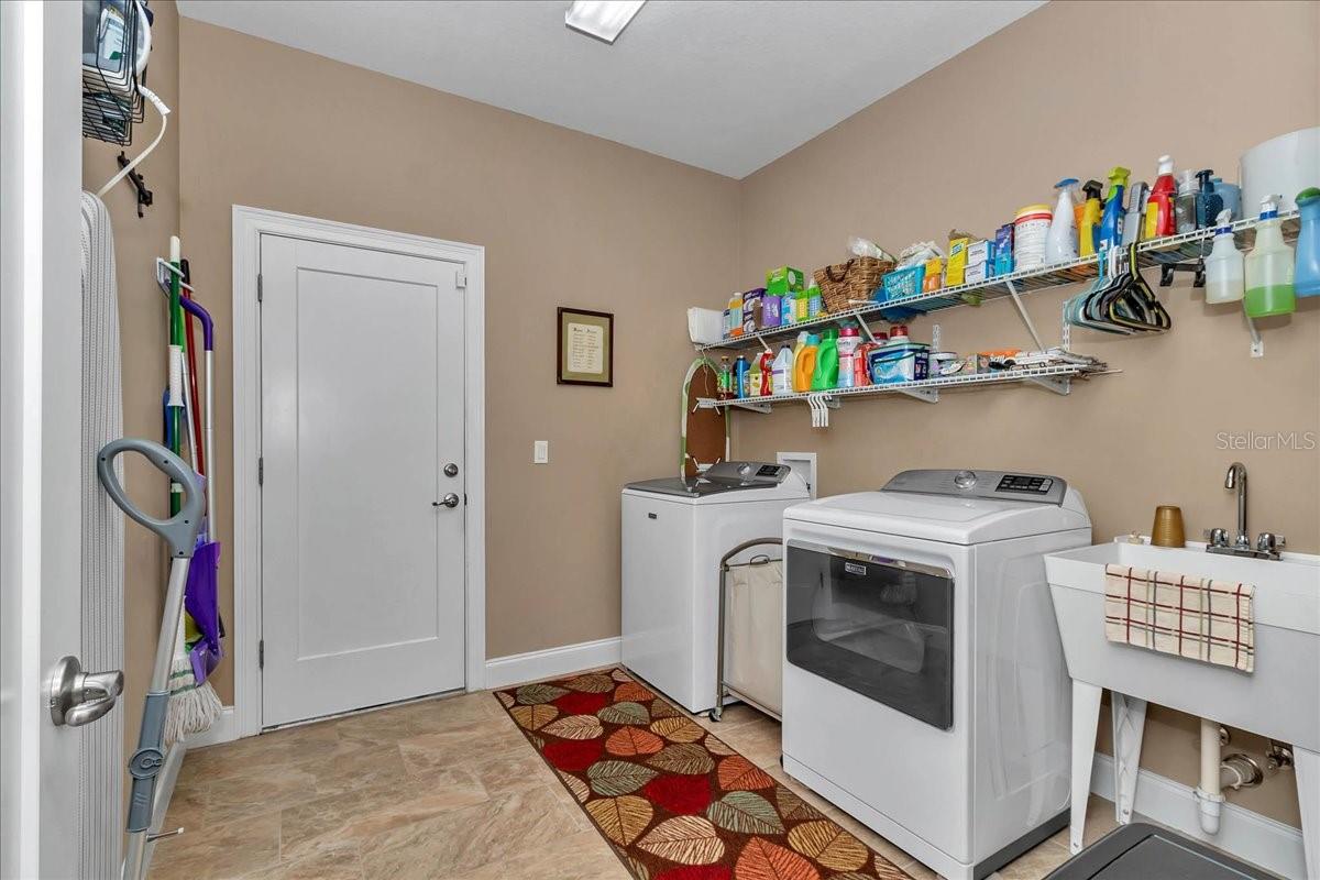 OCALA, Florida, 34476, United States, 3 Bedrooms Bedrooms, ,2 BathroomsBathrooms,Residential,For Sale,1901934
