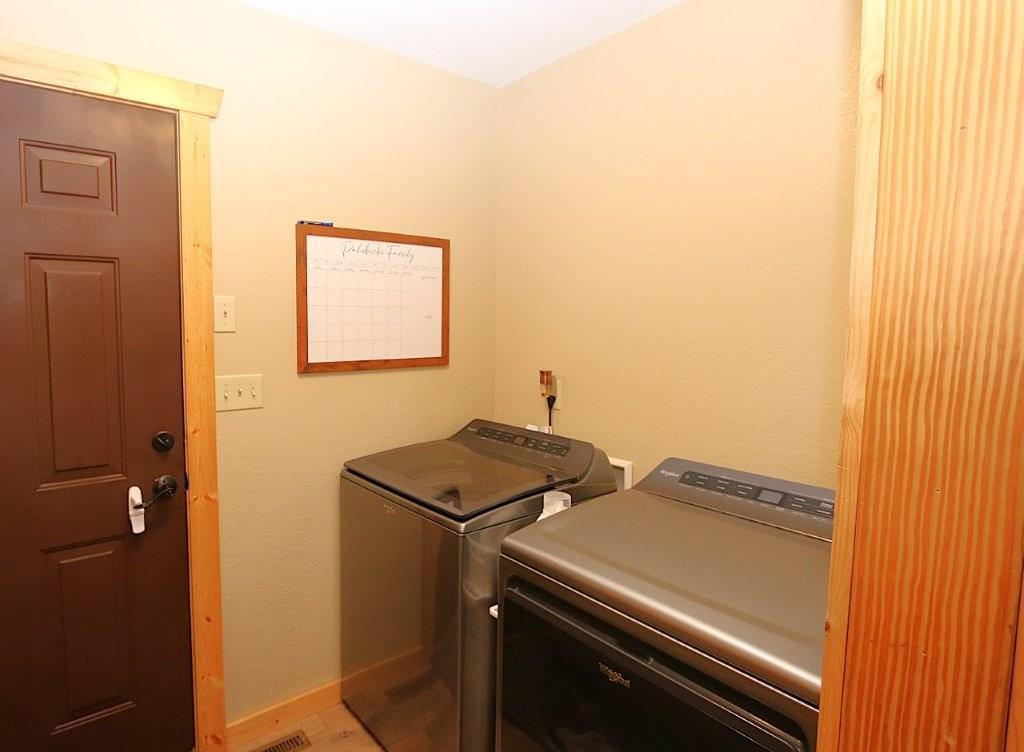 Perham, Minnesota, 56573, United States, 4 Bedrooms Bedrooms, ,2 BathroomsBathrooms,Residential,For Sale,1868914