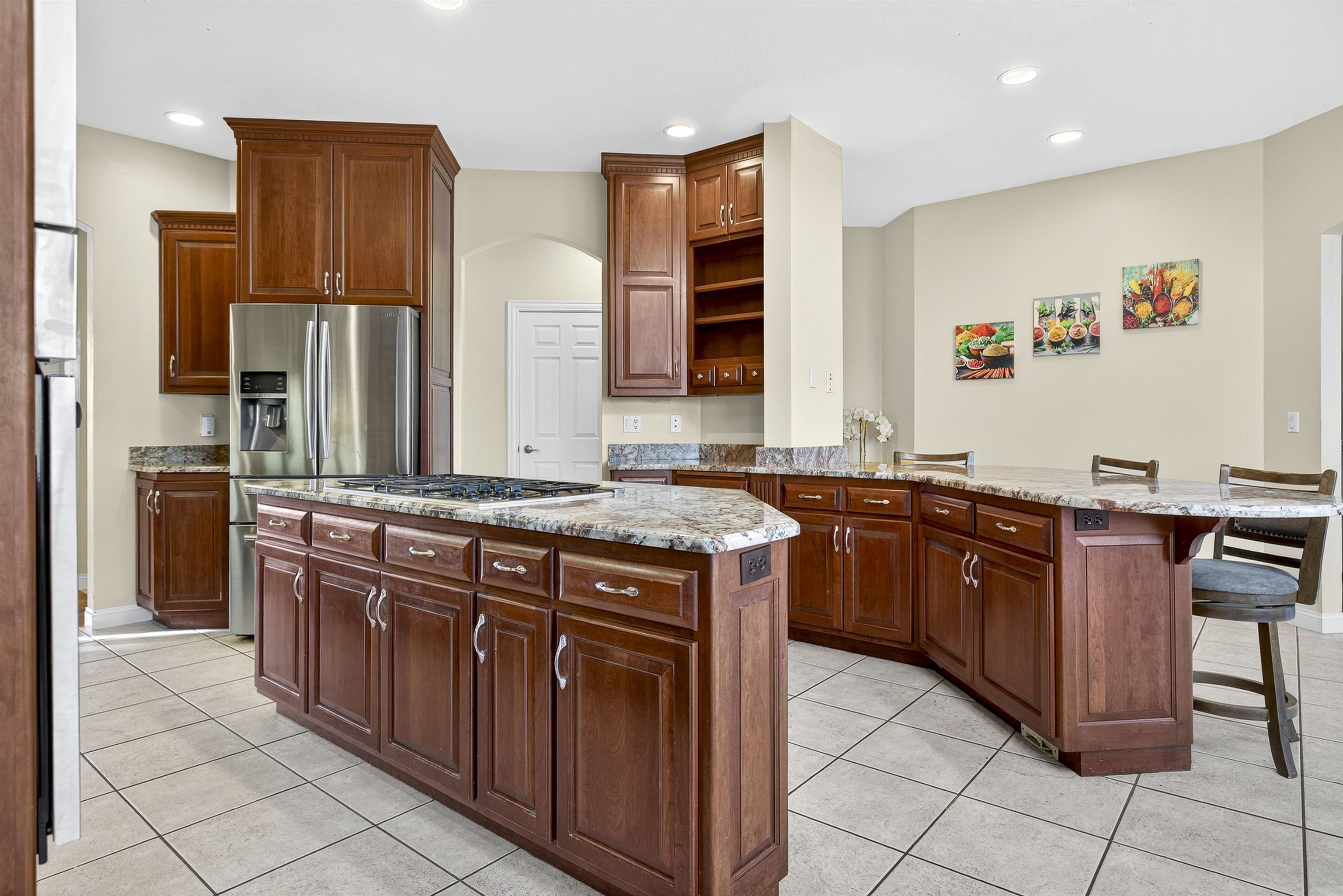 NEENAH, Wisconsin, 54956, United States, 5 Bedrooms Bedrooms, ,6 BathroomsBathrooms,Residential,For Sale,1992991