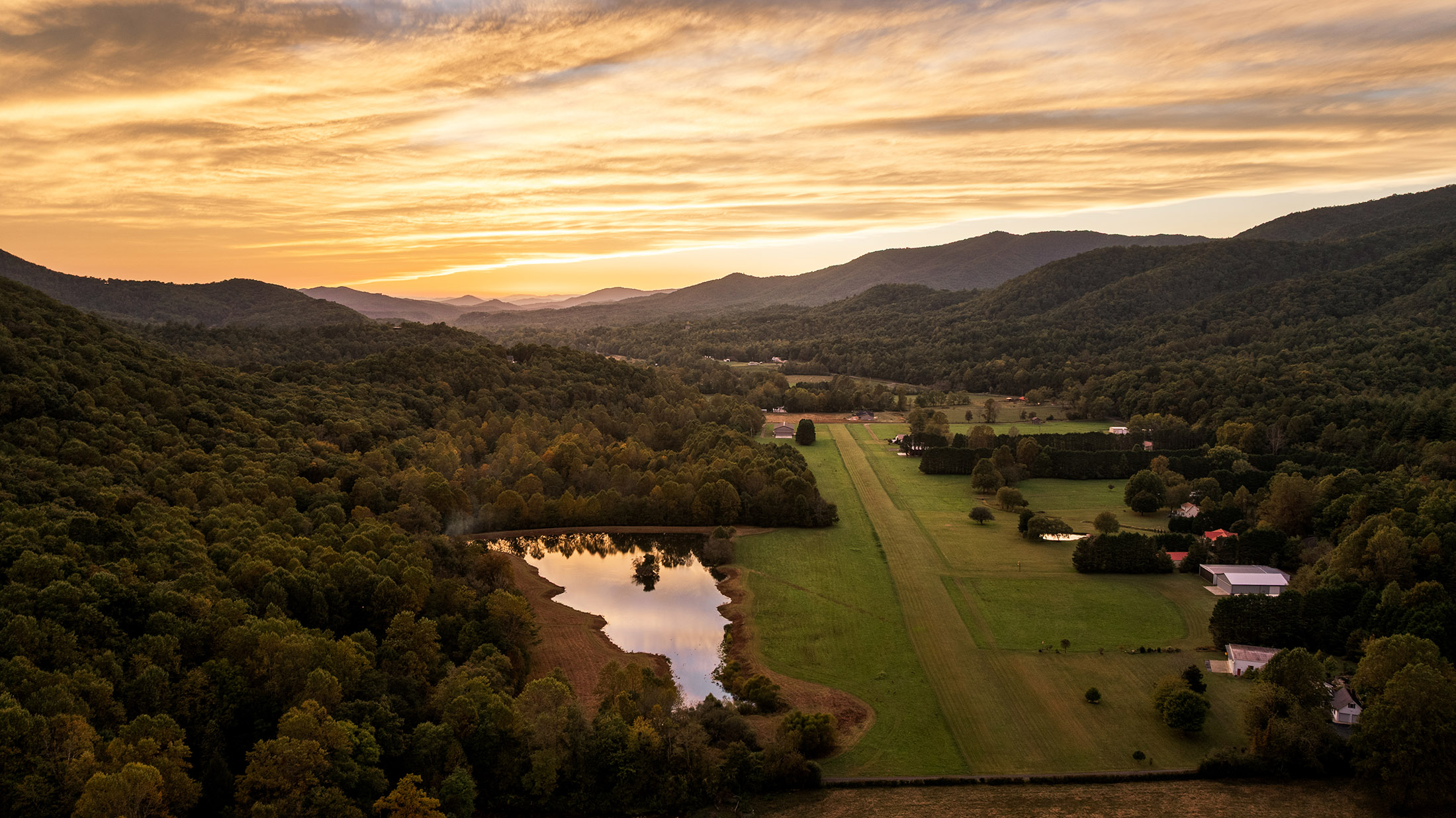 Serenity Ln, Hayesville, NC 28904