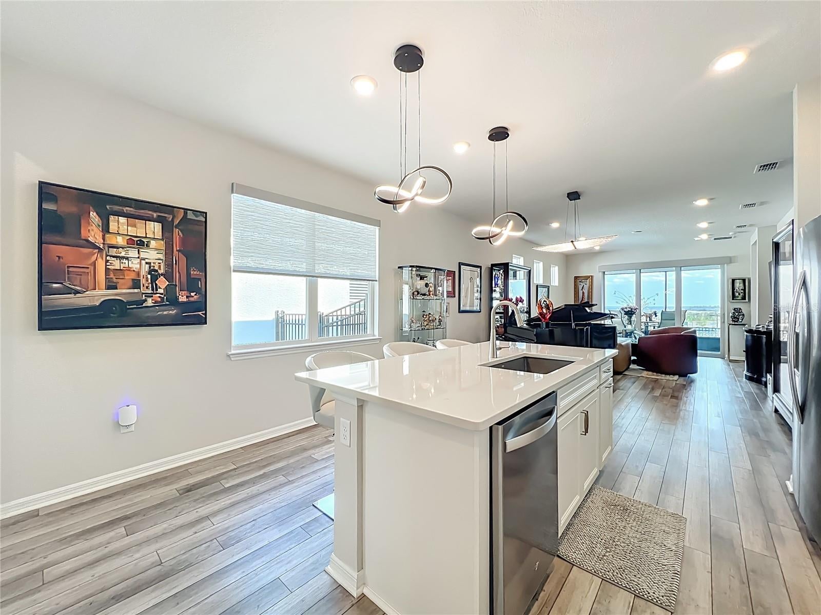 MINNEOLA, Florida, 34715, United States, 3 Bedrooms Bedrooms, ,2 BathroomsBathrooms,Residential,For Sale,2010433