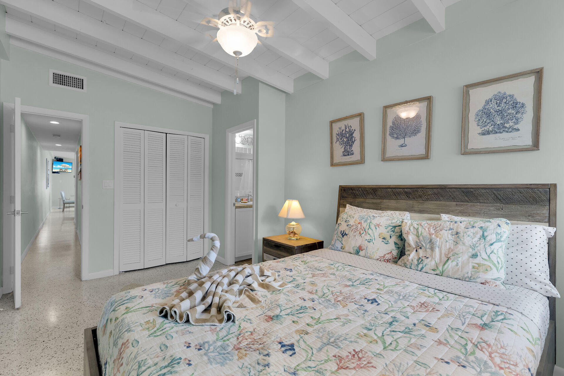 KEY COLONY, Florida, 33051, United States, 4 Bedrooms Bedrooms, ,4 BathroomsBathrooms,Residential,For Sale,1991822