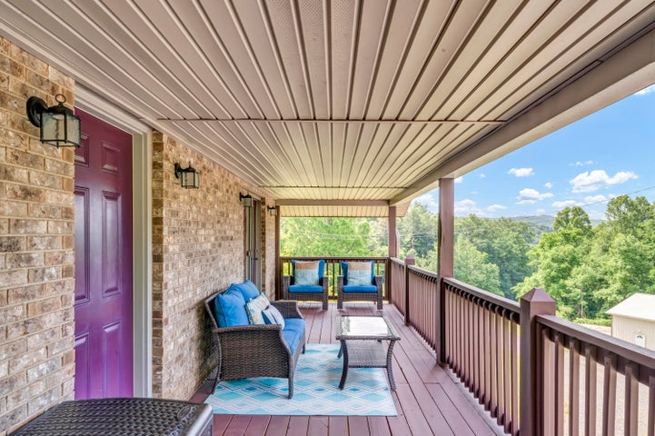 Vanceburg, Kentucky, 41179, United States, 4 Bedrooms Bedrooms, ,2 BathroomsBathrooms,Residential,For Sale,1984182