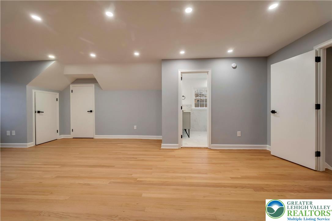 Allentown City, Pennsylvania, 18104, United States, 3 Bedrooms Bedrooms, ,3 BathroomsBathrooms,Residential,For Sale,1993140