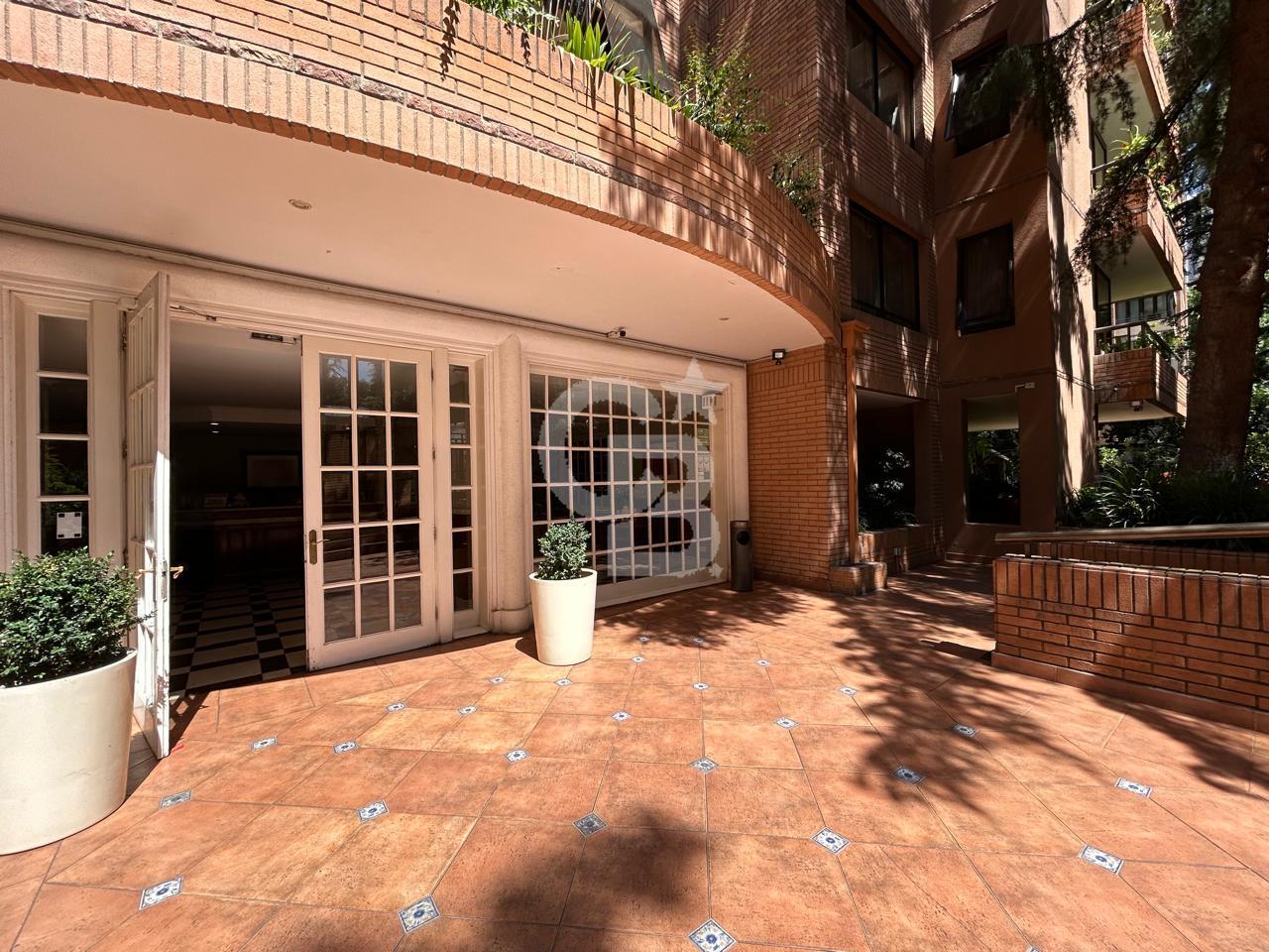 Las Condes, Chile, 3 Bedrooms Bedrooms, ,3 BathroomsBathrooms,Residential,For Sale,2003442