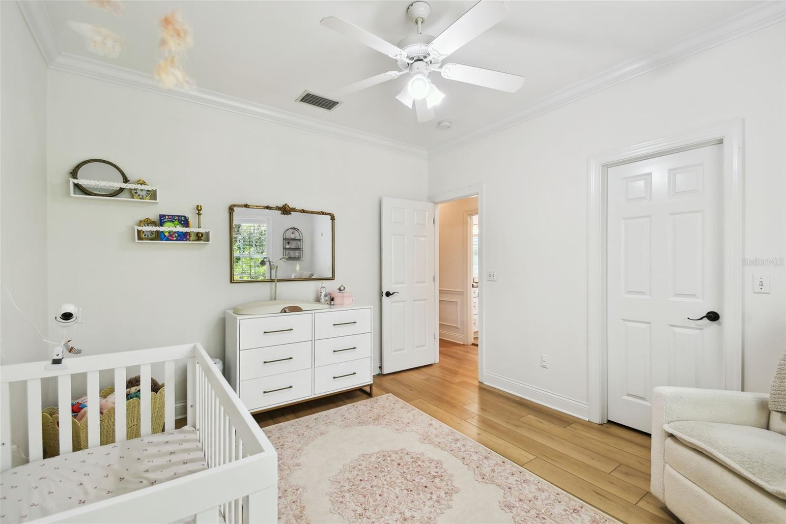 Tampa, Florida, 33602, United States, 4 Bedrooms Bedrooms, ,4 BathroomsBathrooms,Residential,For Sale,1976189