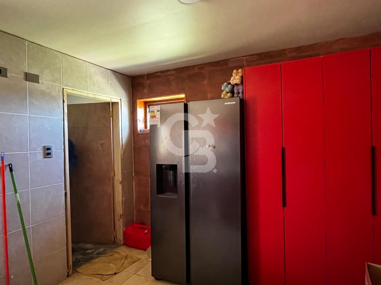 Puerto Varas, Chile, 3 Bedrooms Bedrooms, ,2 BathroomsBathrooms,Residential,For Sale,1999040