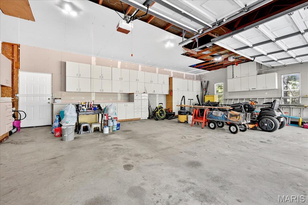 Marthasville, Missouri, 63357, United States, 4 Bedrooms Bedrooms, ,3 BathroomsBathrooms,Residential,For Sale,1973136