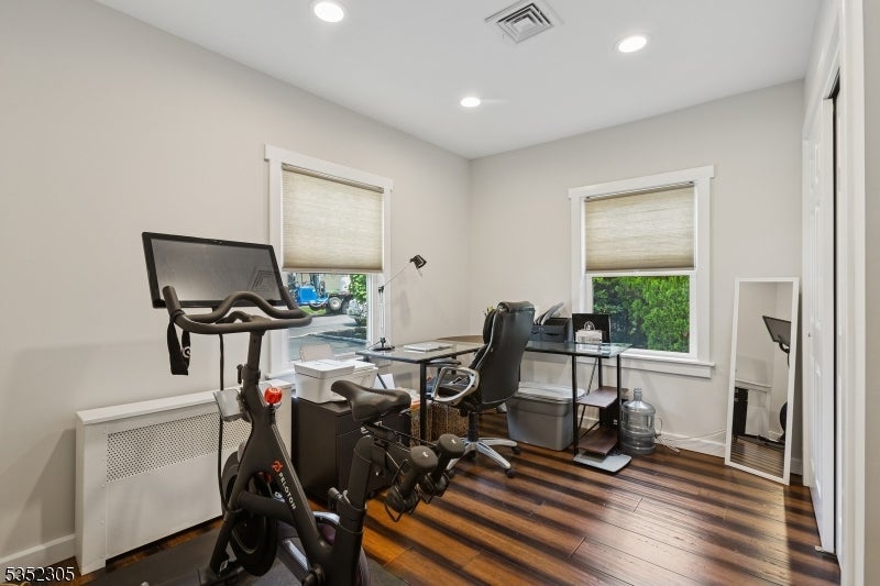 North Caldwell Boro, New Jersey, 07006, United States, 4 Bedrooms Bedrooms, ,2 BathroomsBathrooms,Residential,For Sale,1924454