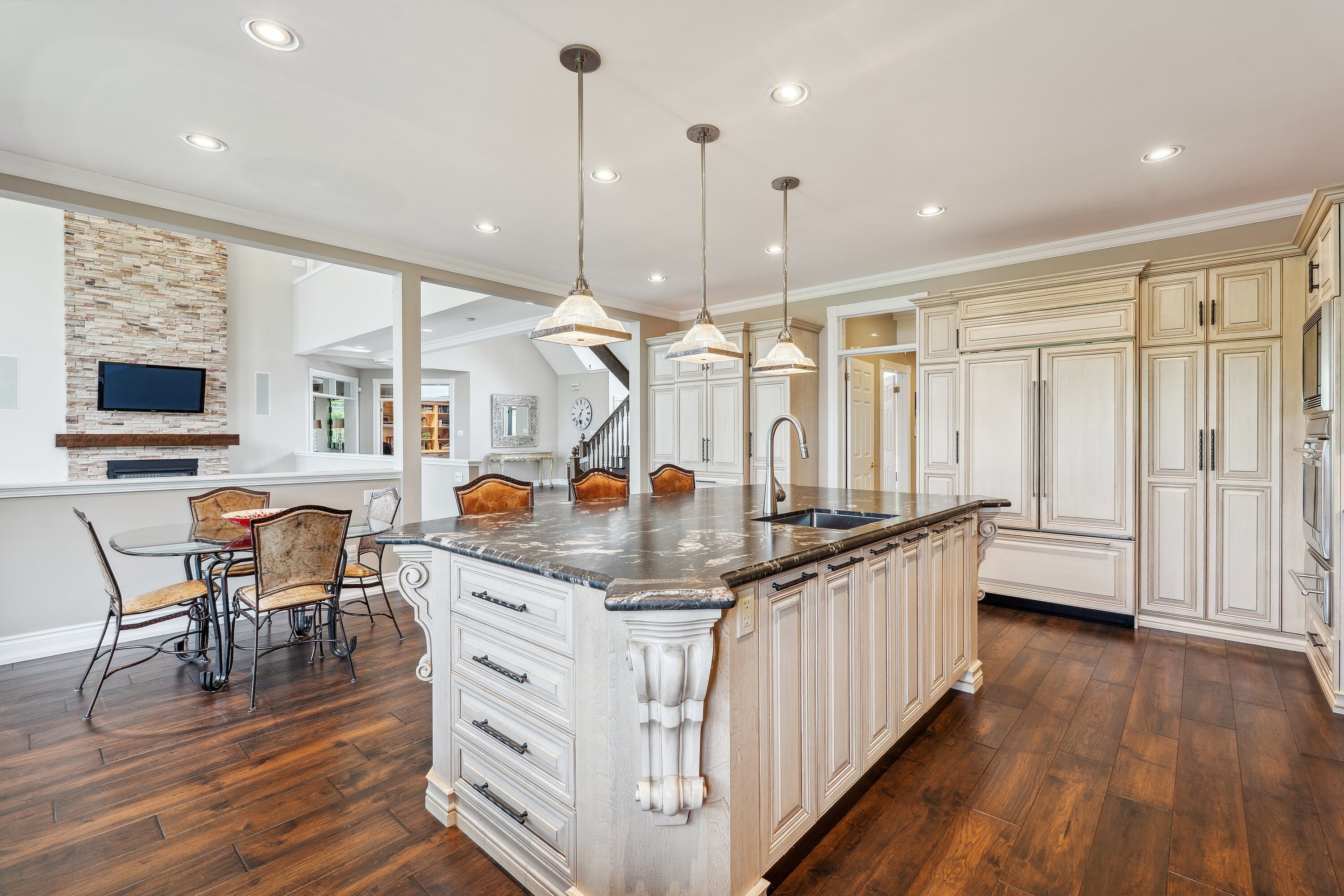  Exceptional Custom Estate - 物件實景