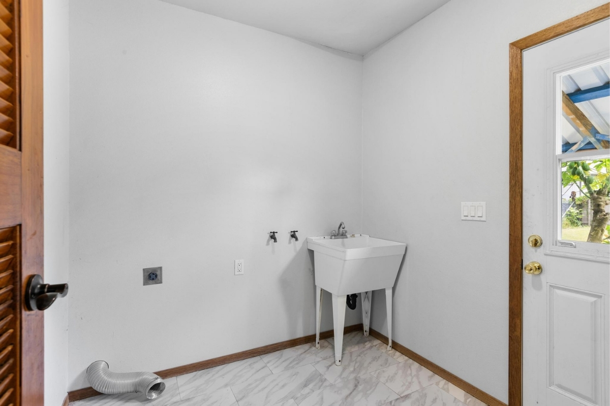 Keaau, Hawaii, 96749, United States, 3 Bedrooms Bedrooms, ,2 BathroomsBathrooms,Residential,For Sale,1828026