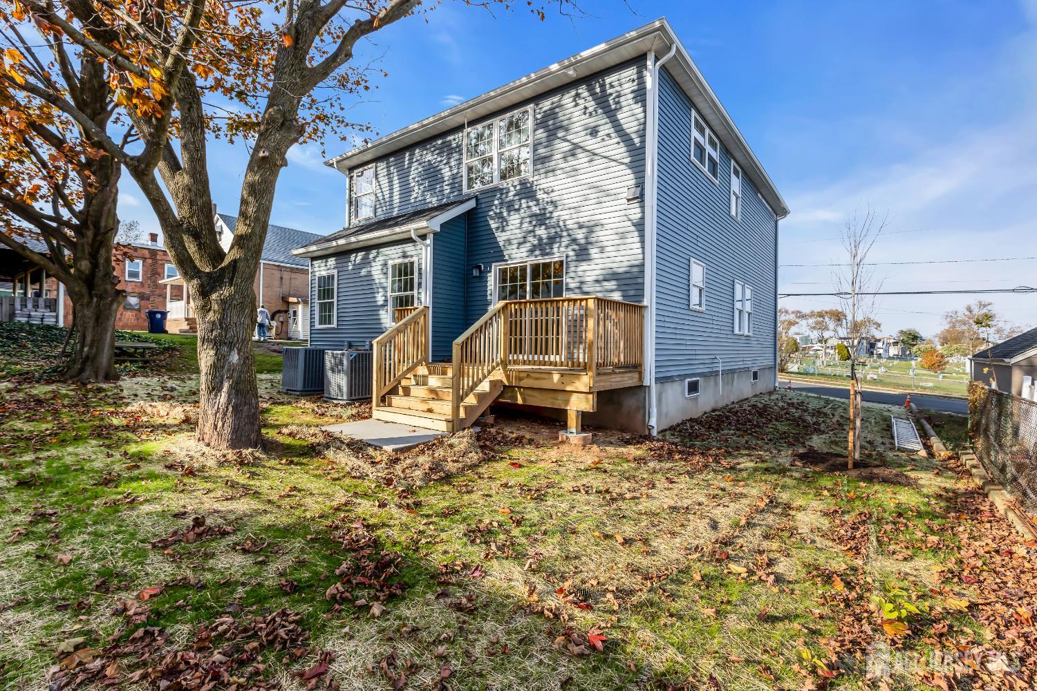 1216 - Perth Amboy, New Jersey, 08861, United States, 4 Bedrooms Bedrooms, ,3 BathroomsBathrooms,Residential,For Sale,1988550