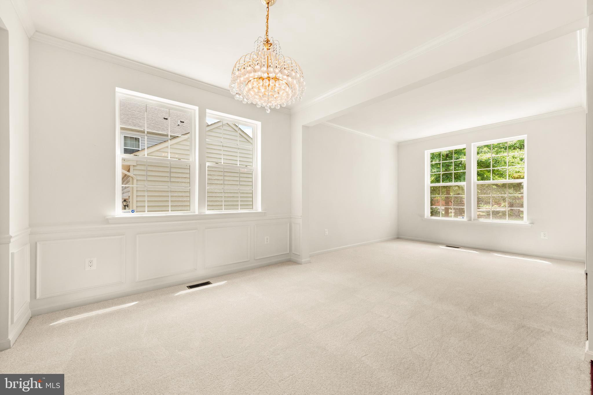 Manassas, Virginia, 20110, United States, 4 Bedrooms Bedrooms, ,4 BathroomsBathrooms,Residential,For Sale,1905847