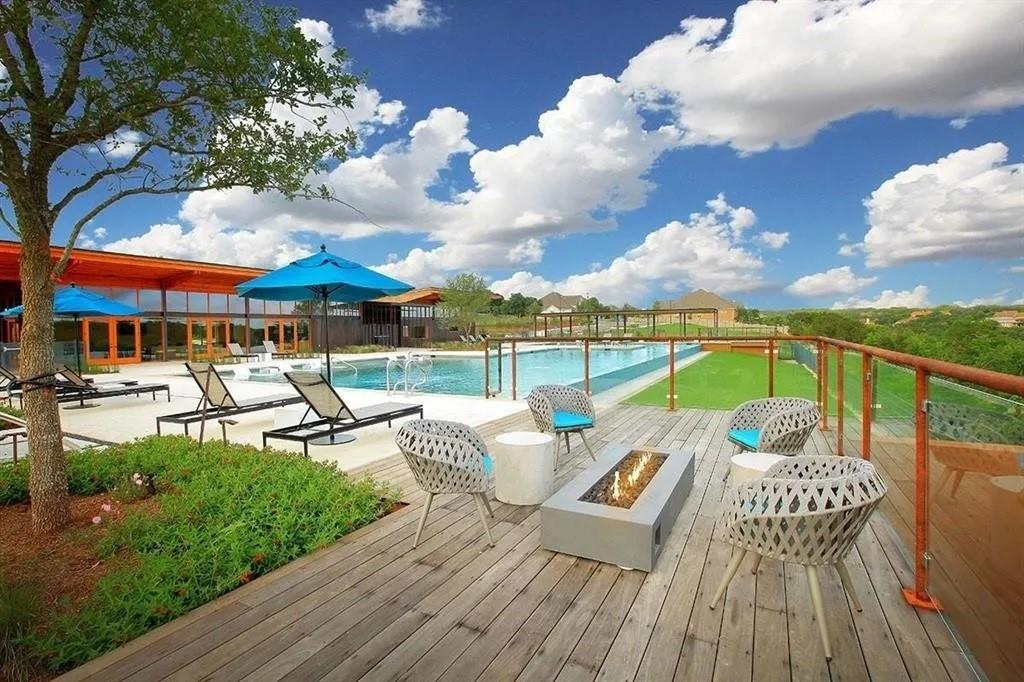 Georgetown, Texas, 78628, United States, 5 Bedrooms Bedrooms, ,5 BathroomsBathrooms,Residential,For Sale,1794209