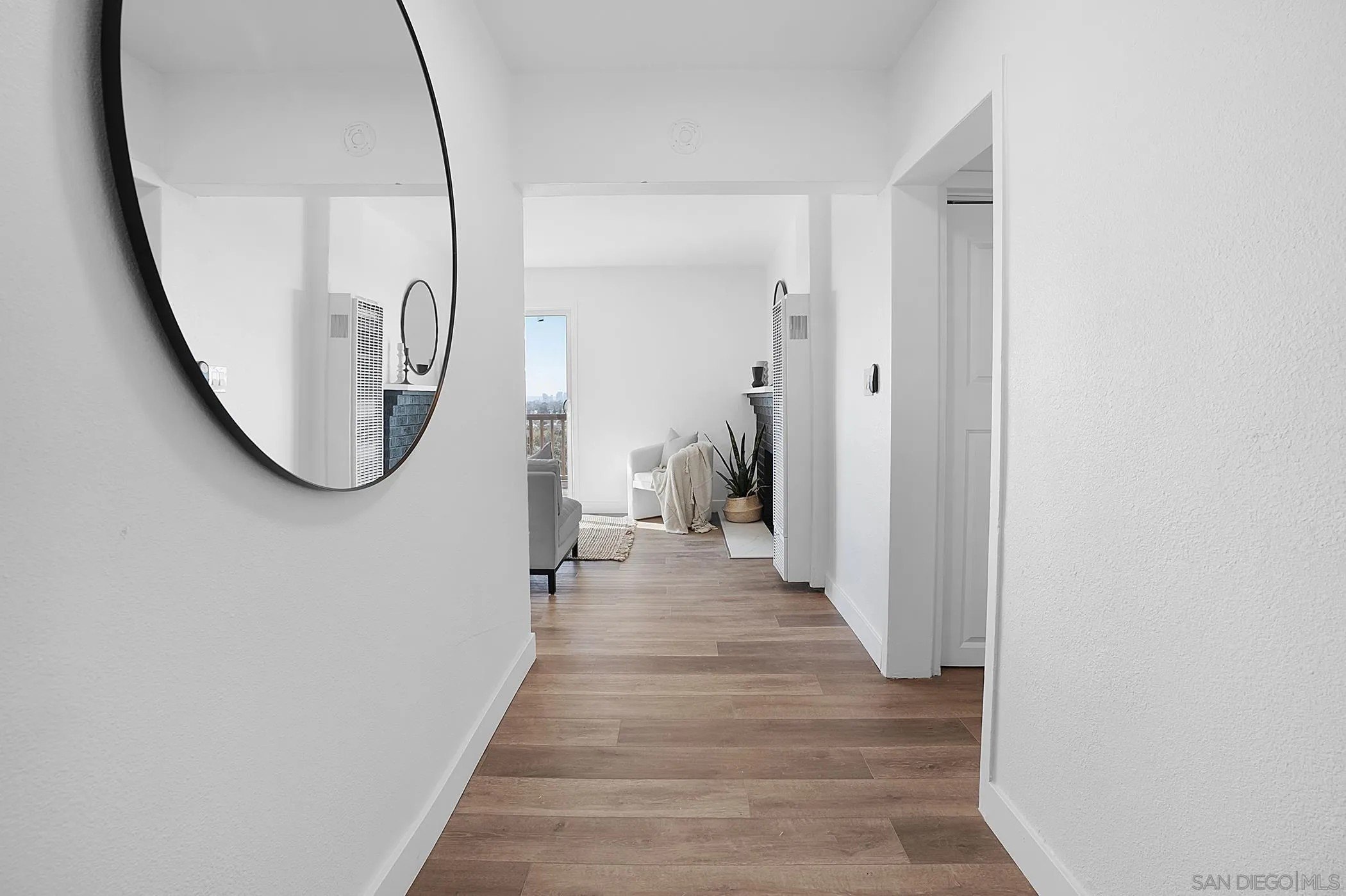 San Diego, California, 92114, United States, 3 Bedrooms Bedrooms, ,2 BathroomsBathrooms,Residential,For Sale,1991902