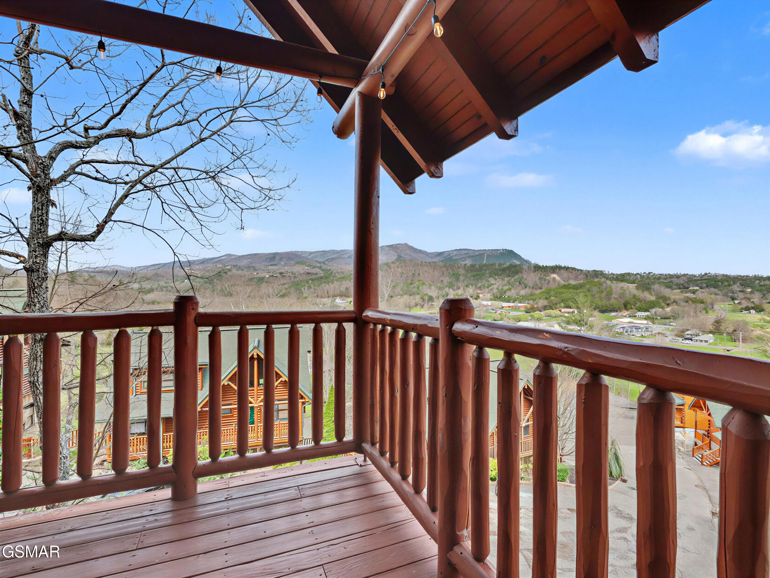 Sevierville, Tennessee, 37862, United States, 4 Bedrooms Bedrooms, ,3 BathroomsBathrooms,Residential,For Sale,2028418