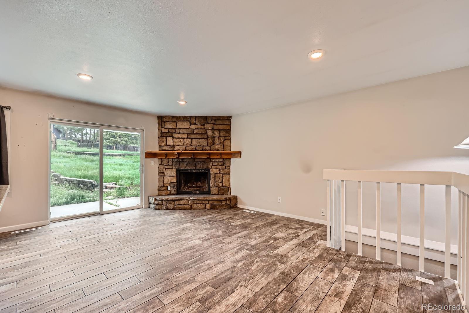 Elizabeth, Colorado, 80107, United States, 3 Bedrooms Bedrooms, ,1 BathroomBathrooms,Residential,For Sale,1993081