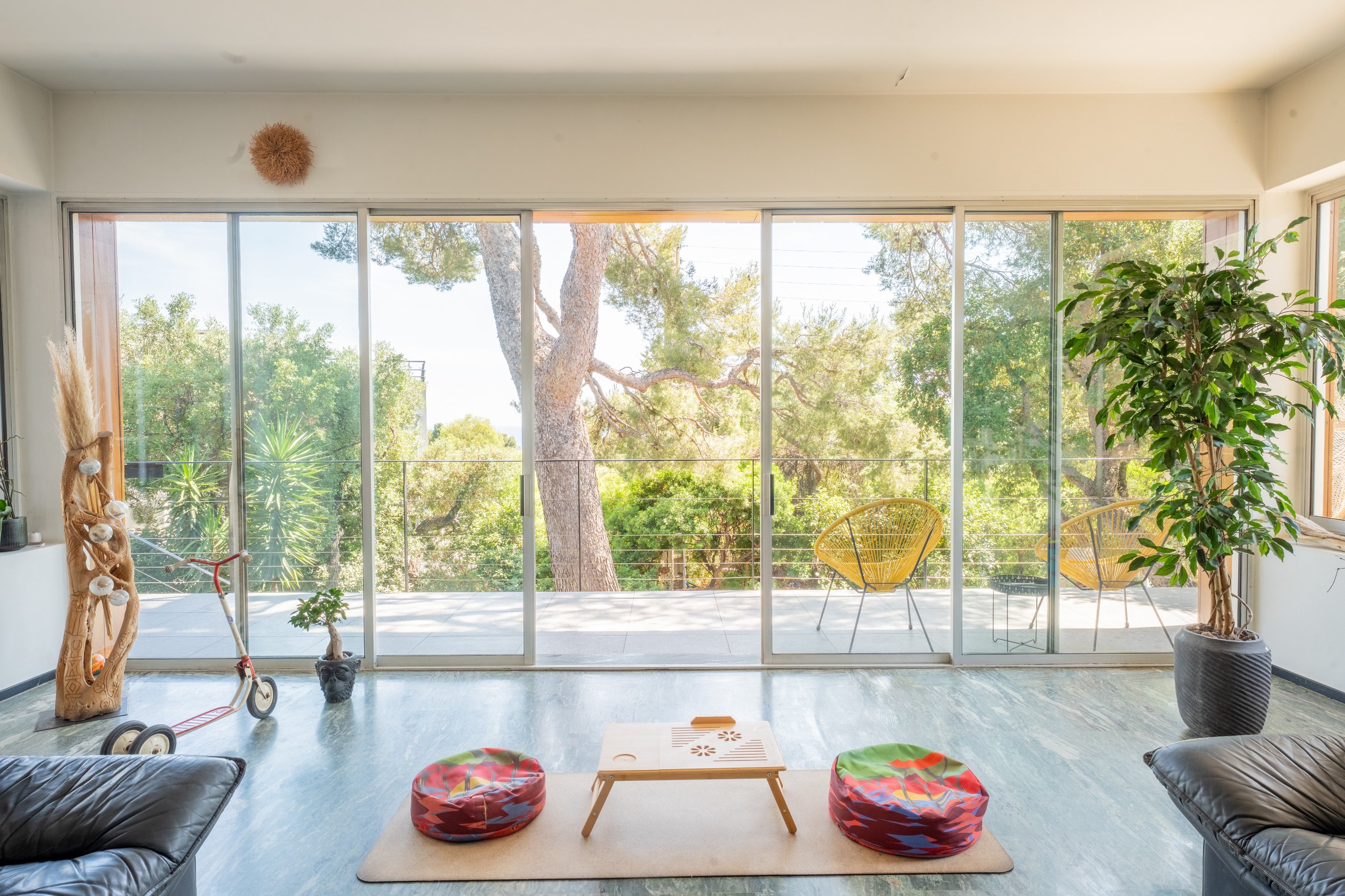  La Seyne-sur-Mer, Evescat neighborhood– Contemporary Home on Expansive Grounds - 物件實景
