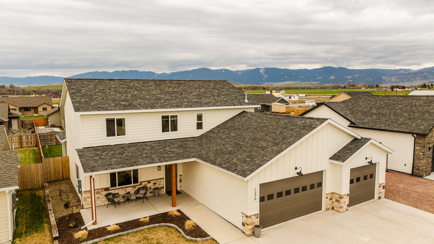 Ranchester, Wyoming, 82839, United States, 4 Bedrooms Bedrooms, ,3 BathroomsBathrooms,Residential,For Sale,1990445