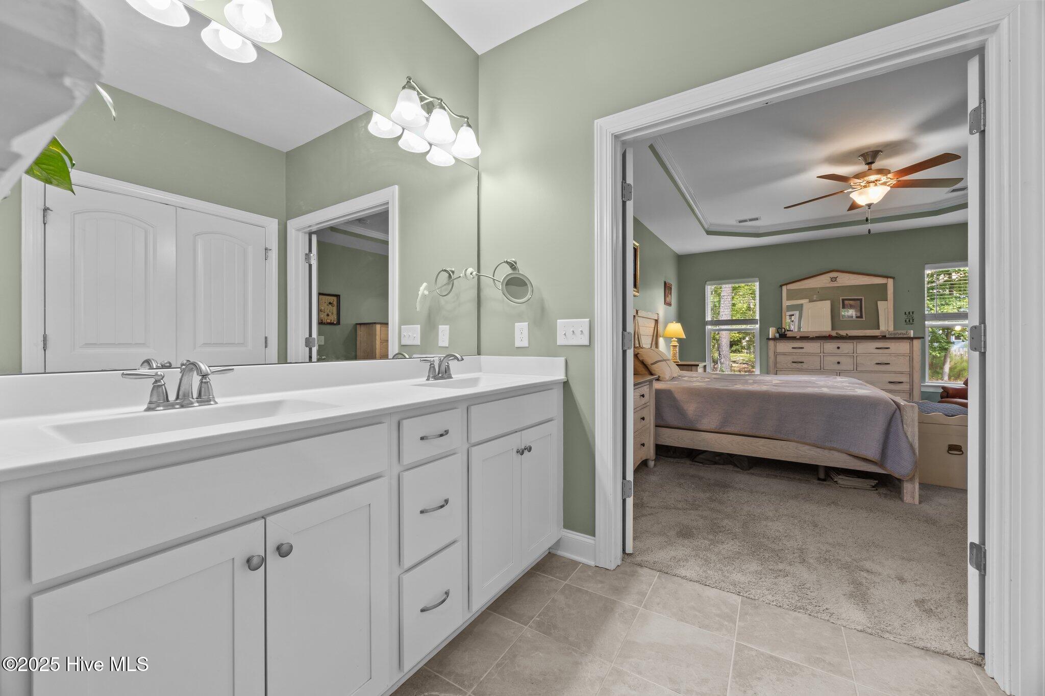 Sneads Ferry, North Carolina, 28460, United States, 4 Bedrooms Bedrooms, ,4 BathroomsBathrooms,Residential,For Sale,1896711