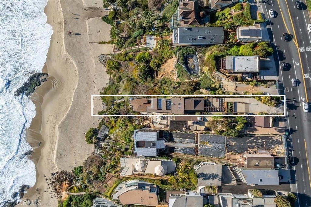 Laguna Beach, California, 92651, United States, 6 Bedrooms Bedrooms, ,7 BathroomsBathrooms,Residential,For Sale,1723948